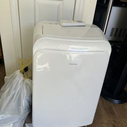 Insignia Portable AC
