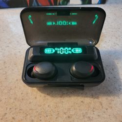 Ear Buds With Display And Battery Bank Bluetooth ***FREE DELIVERY ***