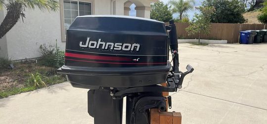 20 HP Johnson 2-cycle outboard motor