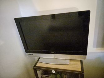 32 in Flat Screen