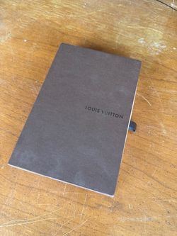 Louis Vuitton box