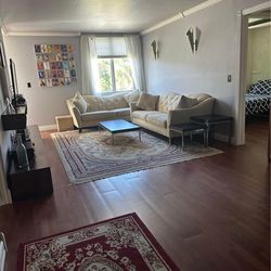 Furnished 2/2 at SUNNY ISLES BEACH