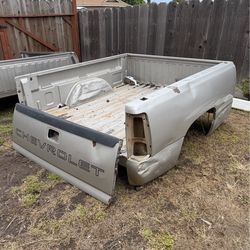 99-06 Silverado Bed
