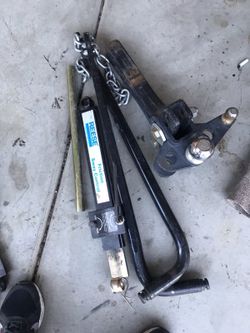 Hitch and sway control set