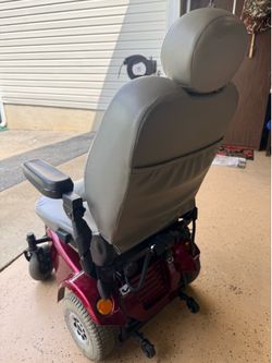 Electric Wheelchair