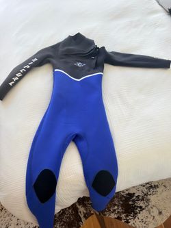 Kid size 12 Wetsuit