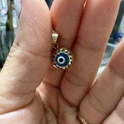 10k Small Evil Eye Charm 