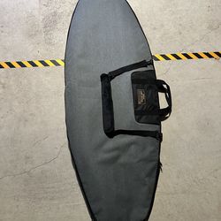 Padded surfboard or wakeboard bag