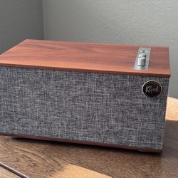 Klipsch Heritage Wireless The Three II Tabletop Stereo in Walnut