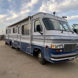 1989 HMC RV 