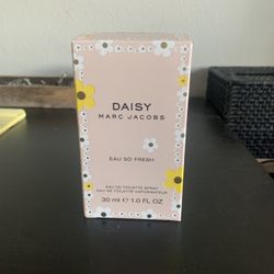 Marc Jacob’s Daisy Perfume 