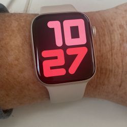 Apple Watch SE 44mm