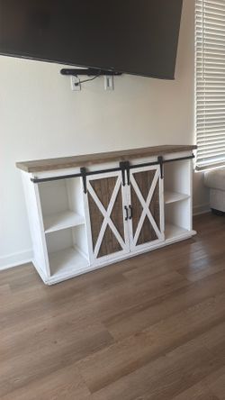 Tv stand