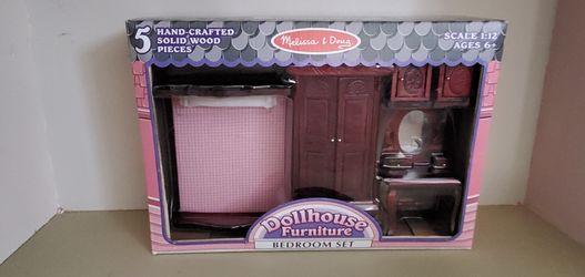 Doll Toy Set (Melissa and Doug) This item is still available.