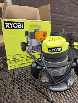 Ryobi 1-1/2 Peak Router