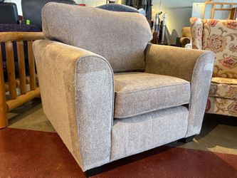 PACIFIC FURNITURE Soft Boxy Grey Armchair