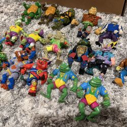 Teenage Mutant Ninja Turtles Figures Lot