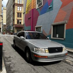 1993 Lexus LS