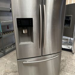 GARAGE FRIDGE WORKS GREAT NO WATER OR ICE CAN DELIVER 