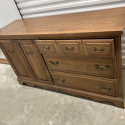 Bedroom Dresser with mirror 