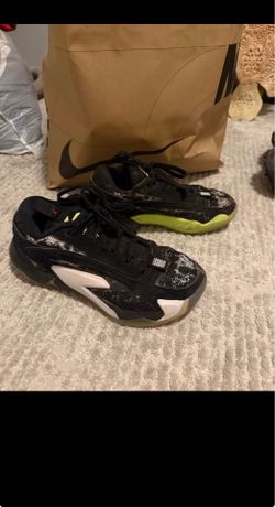 boys jordan’s shoes size 6
