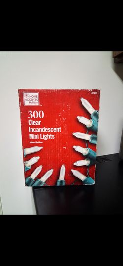 Brand new christmas lights 300 count pickup 3-8:30 pm rainbow/charleston cash only moving sale