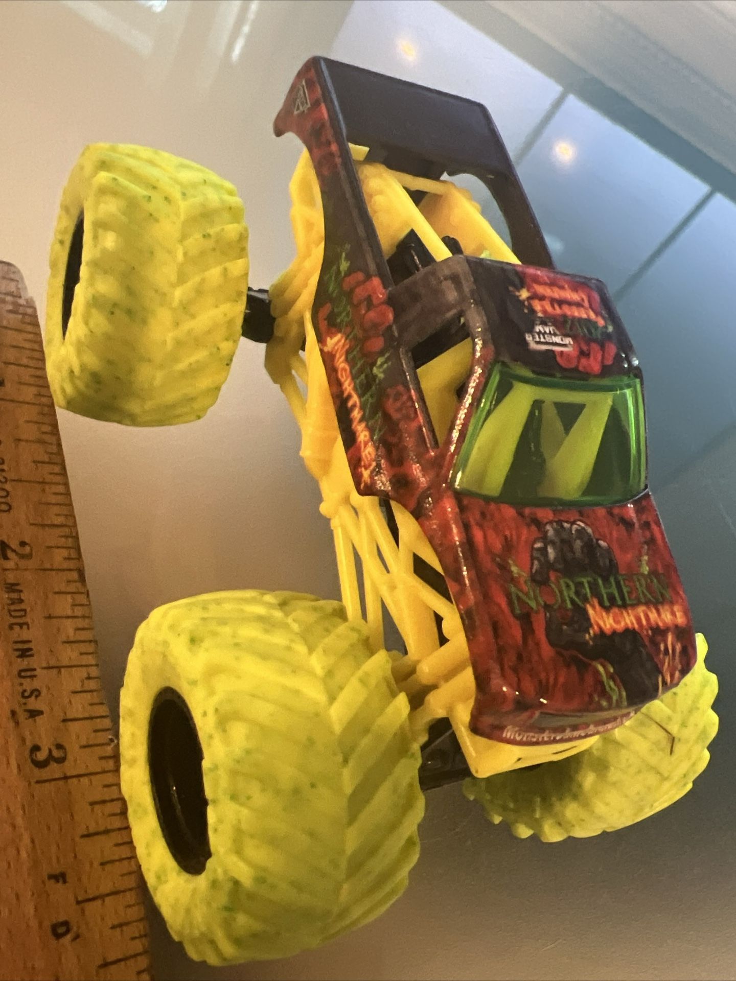 NORTHERN NIGHTMARE Monster Jam ZOMBIE INVASION Special Edition WALMART EXC 1/64