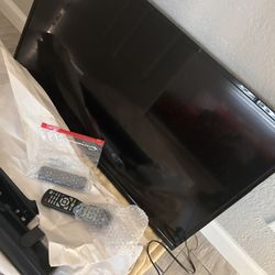 Tv.    Speaker. 2 Remol Controls And  Mountain Tb