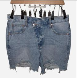 Cross over shorts