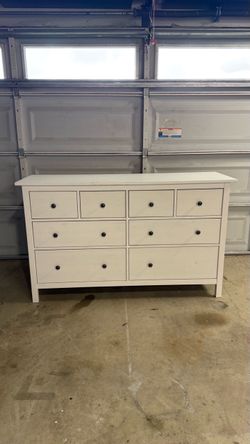 IKEA HEMNES Dresser