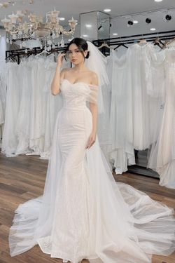 Wedding gown, wedding dress, bridal gown