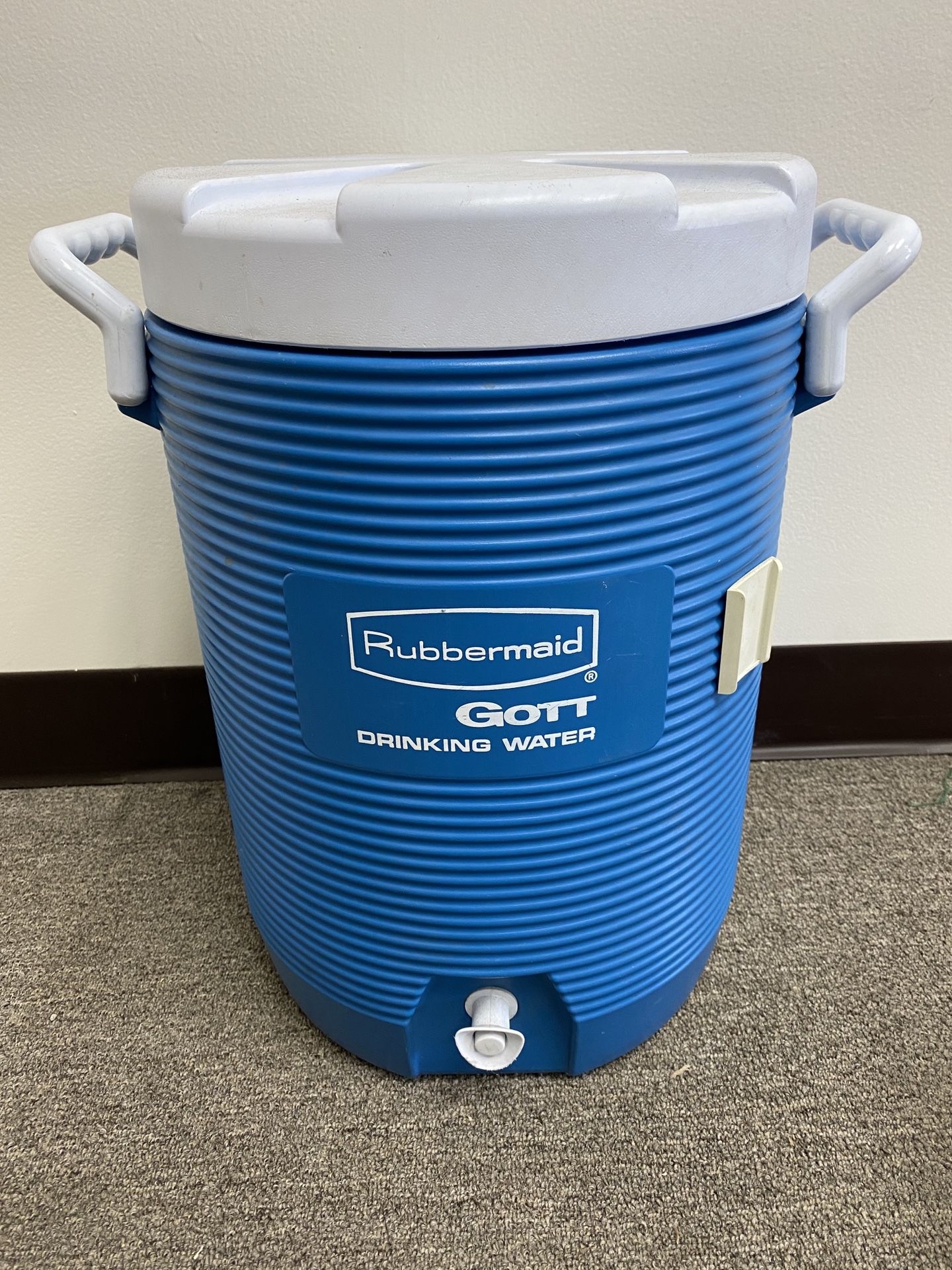 Rubbermaid Gott Drinking Water Cooler 5 Gallon
