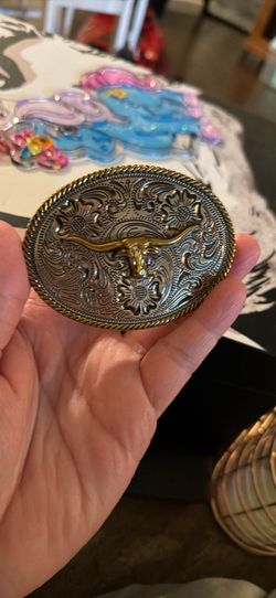 Belt buckle