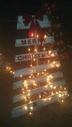CHRISTMAS TREE