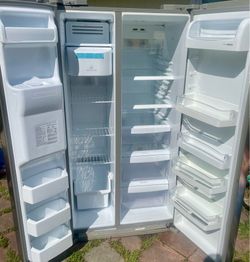 LG REFRIGERATOR