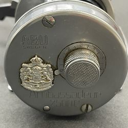 Vintage- Abu Garcia Ambassadeur 2500C Fishing Reel, Made in Sweden. W/Box/Papers