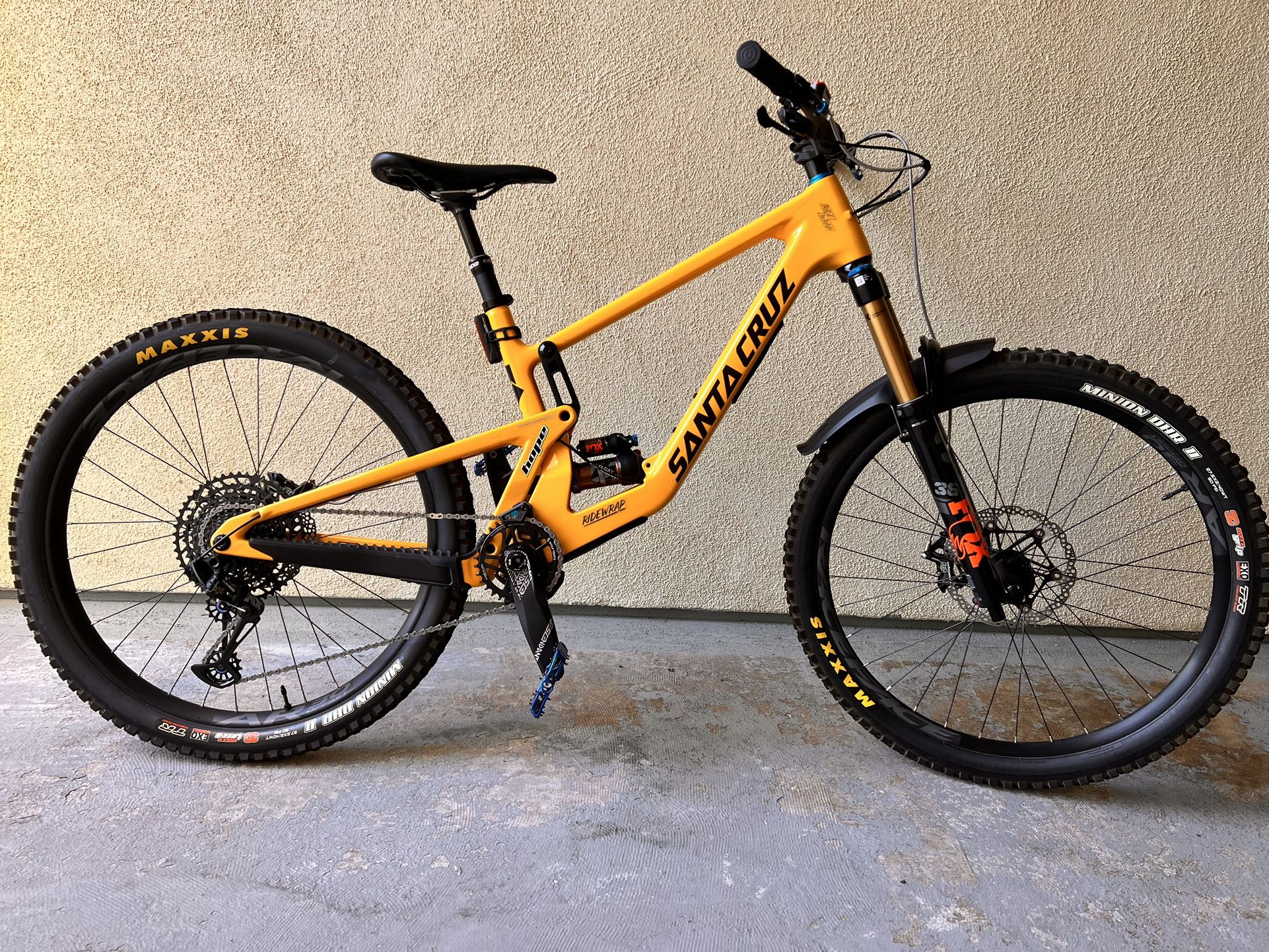 Santa Cruz V4 5010C