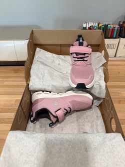 On Cloud CloudPlay Kids Running Shoes