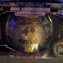 1996 Hulk Hogan Belt And Action Figure 