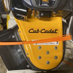 Gas Walk Benind  String  Trimmer  Walk Cub Cadet