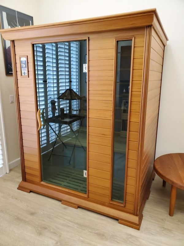 Sauna Sunlight Signature 3 Person for Sale in Henderson, NV OfferUp