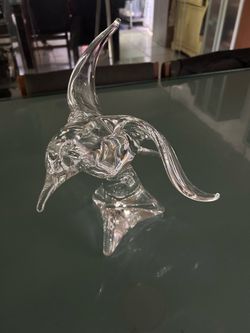 Antique fine crystal bird statue