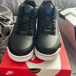 Nike Flight Legacy Sneakers