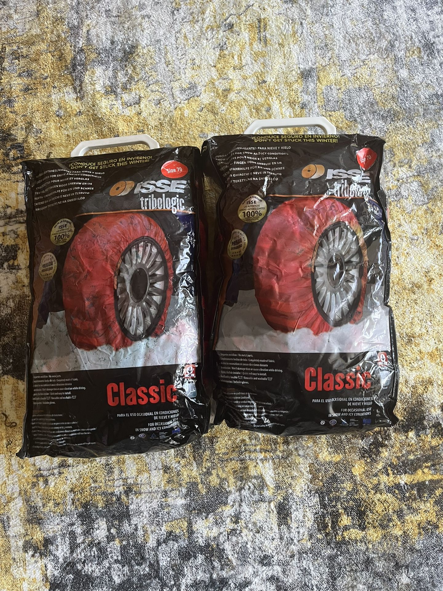 Set of 2 Classic Textile Snow Chains for Car Size 70