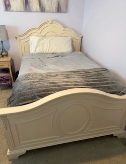 Pottery Barn Full-Size Bed Frame –  WANT GONE TODAY, BEST OFFER TAKES IT