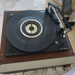 Vintage Working JC Penney Am FM STEREO Record Player 