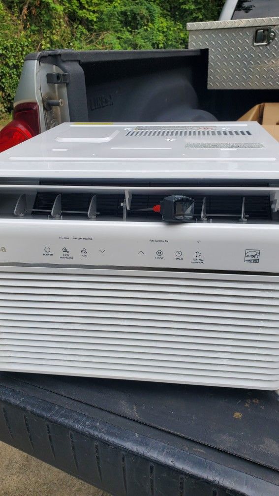 Midea 8000 Btu Portable Air Conditioner