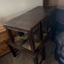 Coffee Table With Stools 