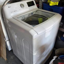 LG Washer Energy Efficient. Smart Diagnosis with your phone. 