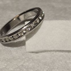 Clear Color Stone Ring